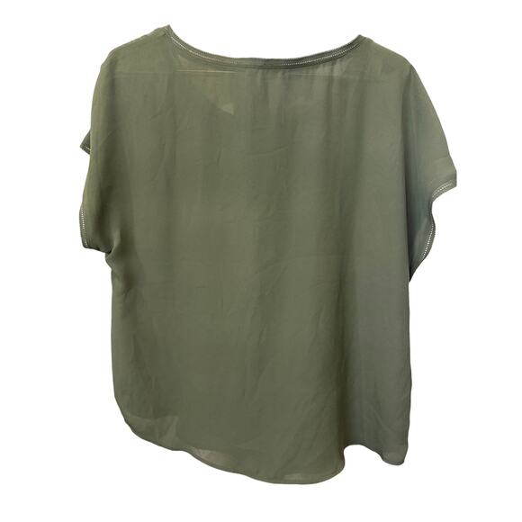Banana Republic Olive Blouse Cap Sleeve Crew Neck Cutout Detail Poly Size S EUC - Picture 4 of 5